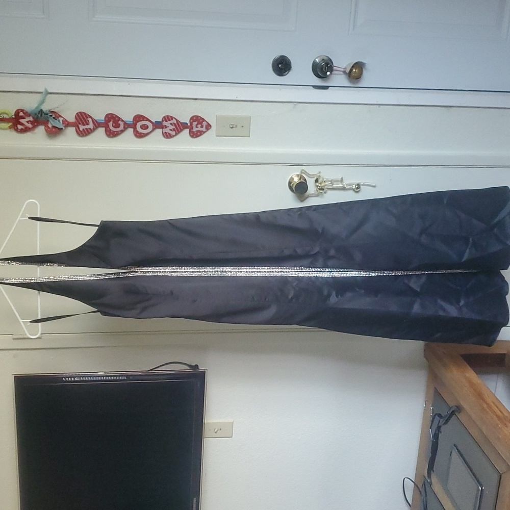 MIKE BENET FORMAL GOWN SIZE 14